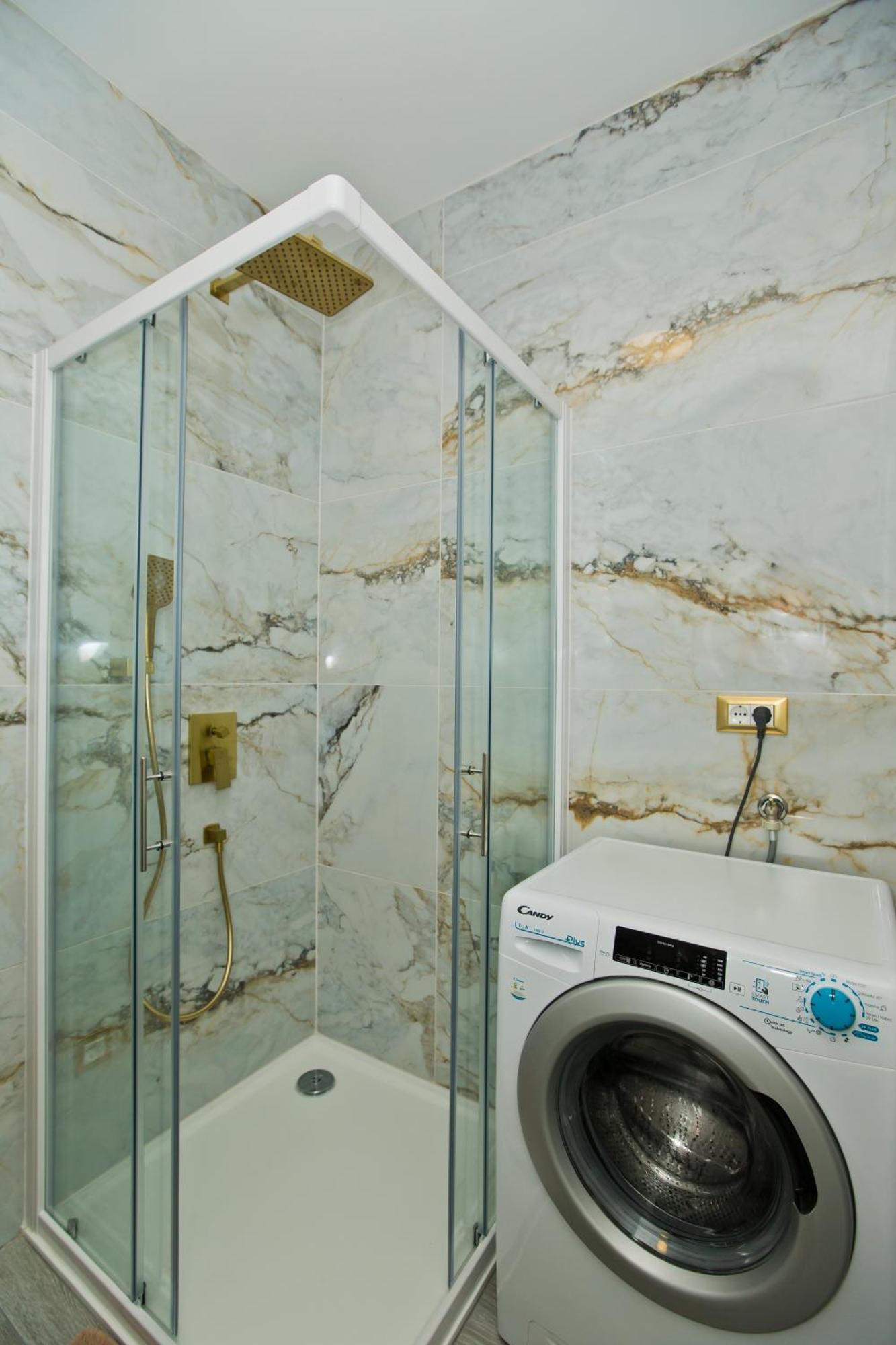 Veronika Apartment Hvar Town
